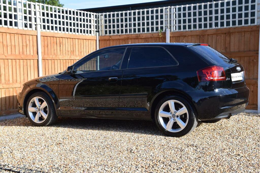 Audi A3 Sportback Tdi Ss 5-Door White #11