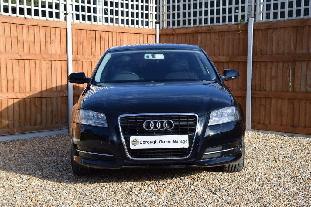Audi A3 Sportback Tdi Ss 5-Door White #2