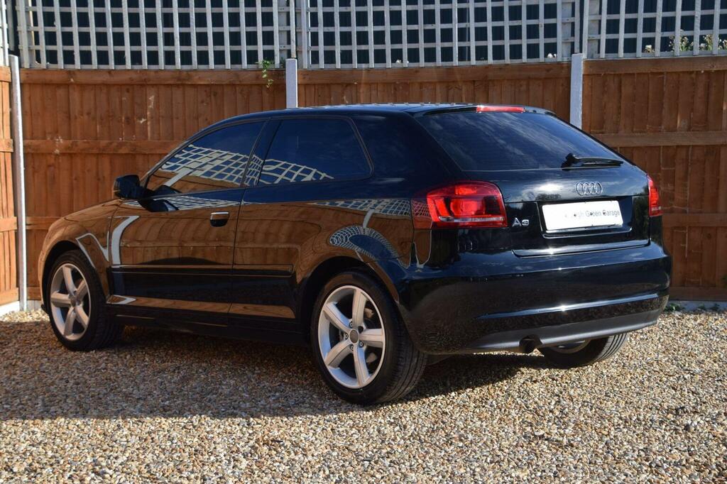 Audi A3 Sportback Tdi Ss 5-Door White #8
