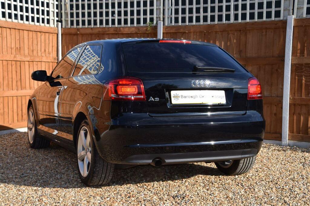 Audi A3 Sportback Tdi Ss 5-Door White #9