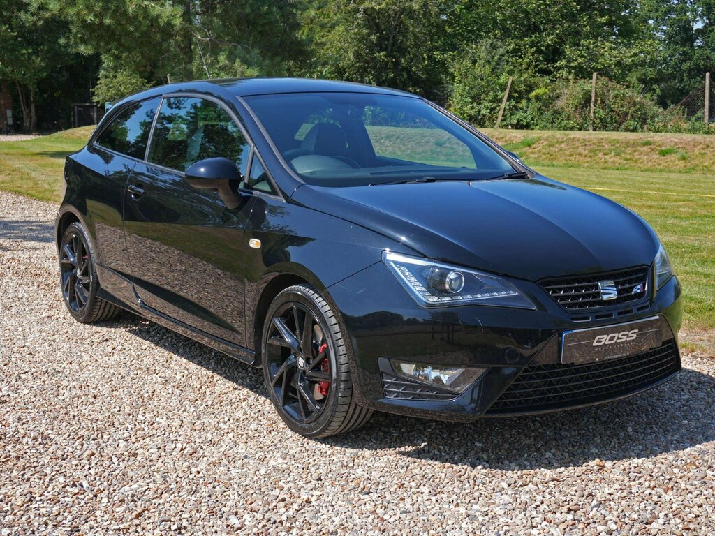 Seat Ibiza 1.8 Tsi Cupra Black Sport Coupe Black #2