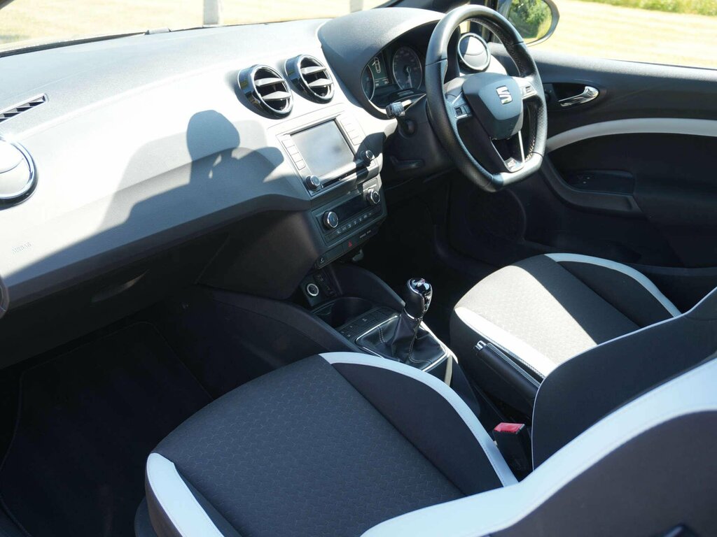 Seat Ibiza 1.2 Tsi Fr Sport Coupe Euro 6 Black #15