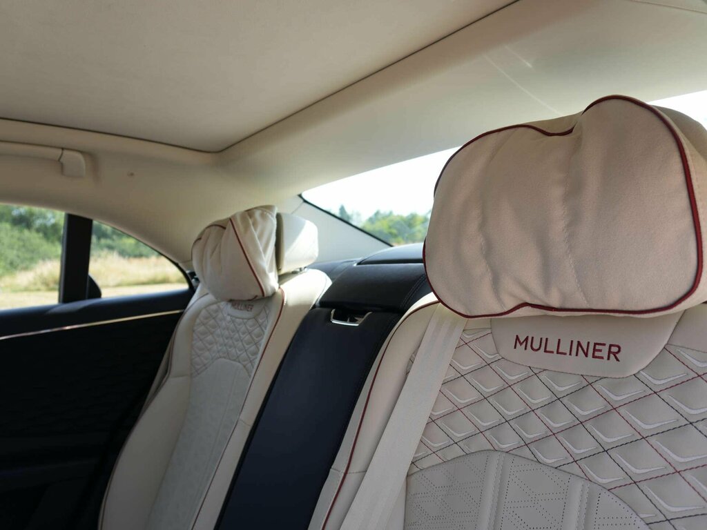 Bentley Flying Spur V8 Azure Blue #24