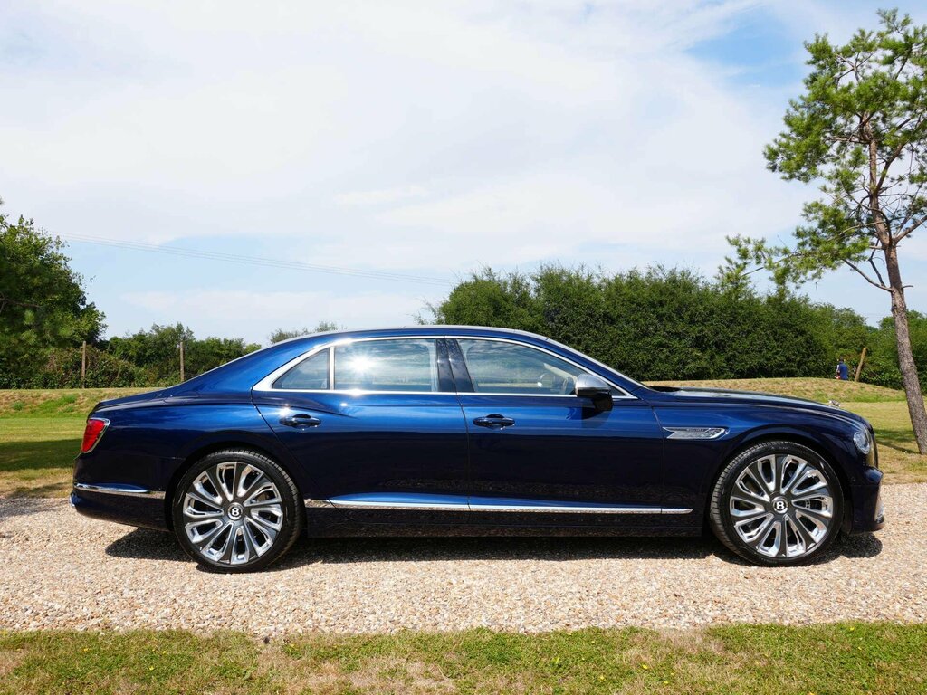 Bentley Flying Spur 4.0 V8 Ultra-performance 25.9Kwh Mulliner Saloon 4 Blue #3