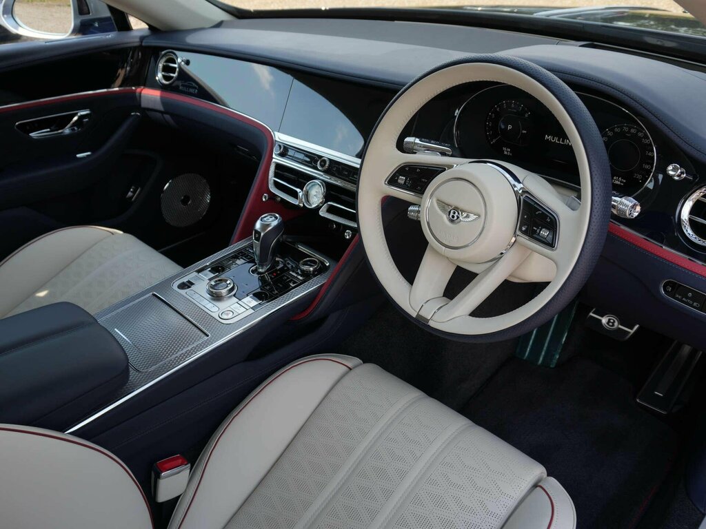Bentley Flying Spur V8 Azure Blue #17