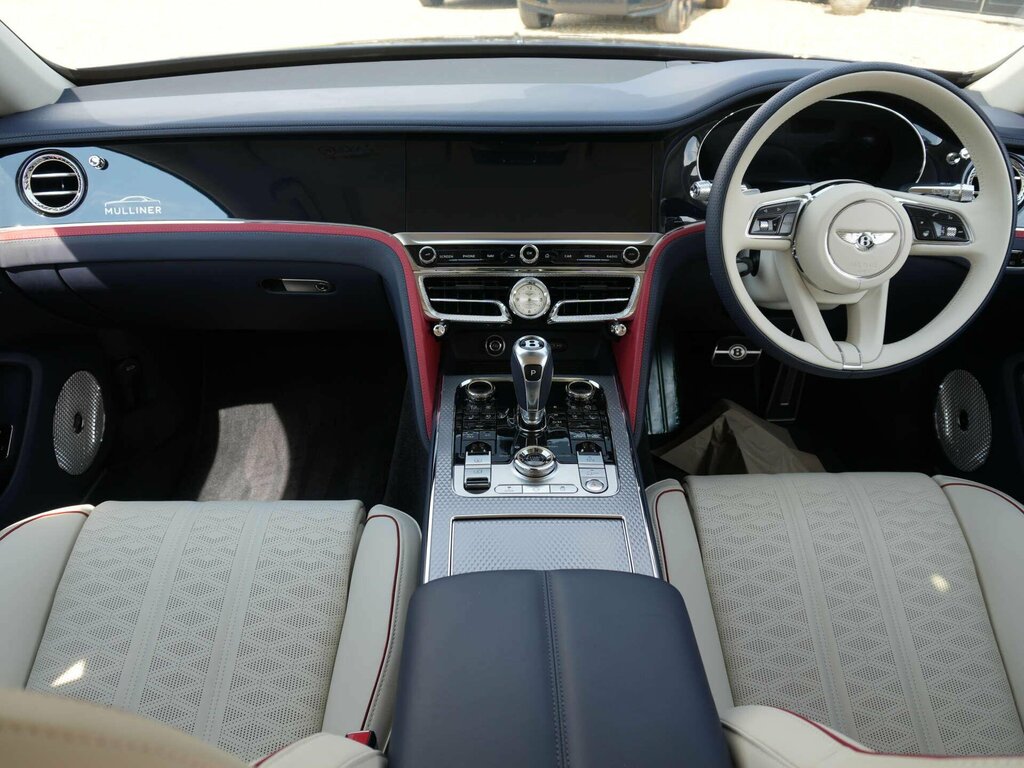 Bentley Flying Spur V8 Azure Blue #15