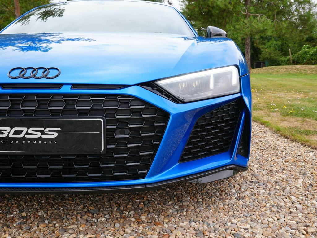 Audi R8 V10 Red #11
