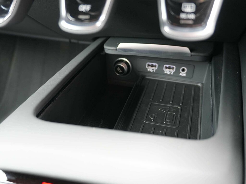 Audi R8 V10 Red #25