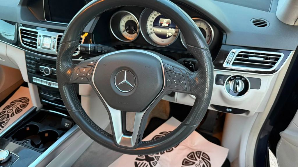 Mercedes-Benz E Class Estate RJ63CZE #3