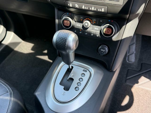 Nissan Qashqai Suv 1.6 Black #25