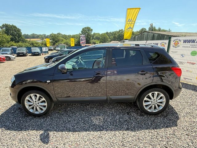 Nissan Qashqai Suv 1.6 Black #8
