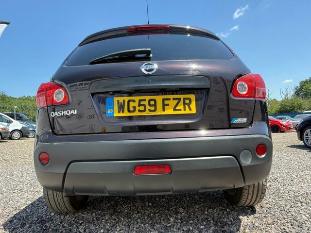Nissan Qashqai Suv 1.6 Black #11