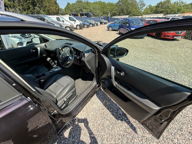 Nissan Qashqai Suv 1.6 Black #27