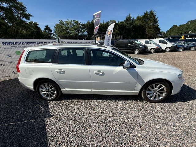 Volvo V70 2.0 D4 Se Nav Estate Geartronic Euro 6 White #3