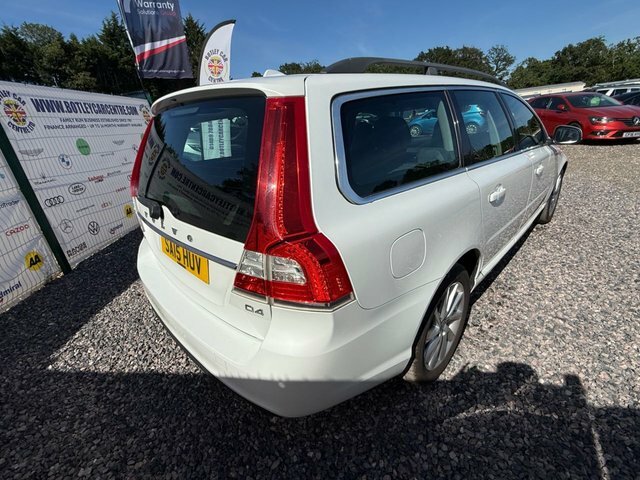Volvo V70 2.0 D4 Se Nav Estate Geartronic Euro 6 White #4