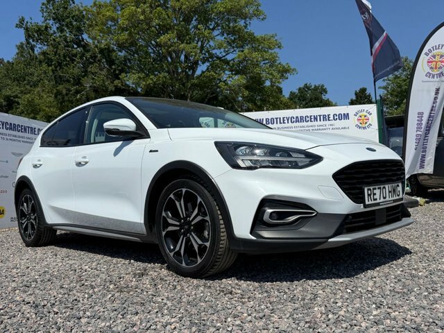 Ford Focus 1.0T Ecoboost Active X Hatchback RE70HMG White #2