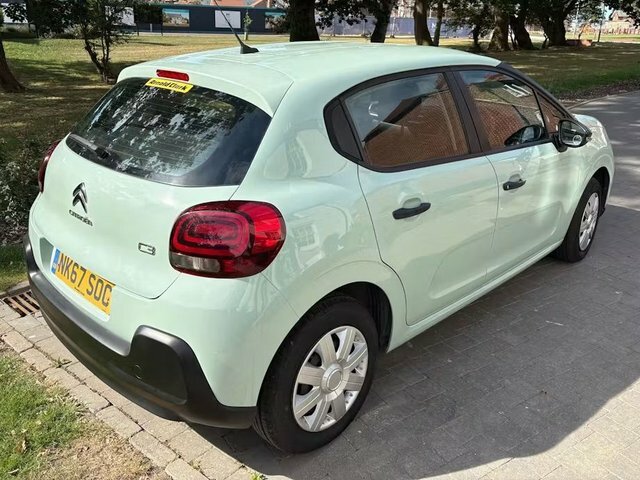 Citroen C3 1.2 Puretech Touch Hatchback Eur Green #2