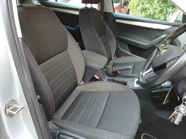 Skoda Octavia 1.6 Tdi Se Technology Estate Dsg Euro 6 Silver #5