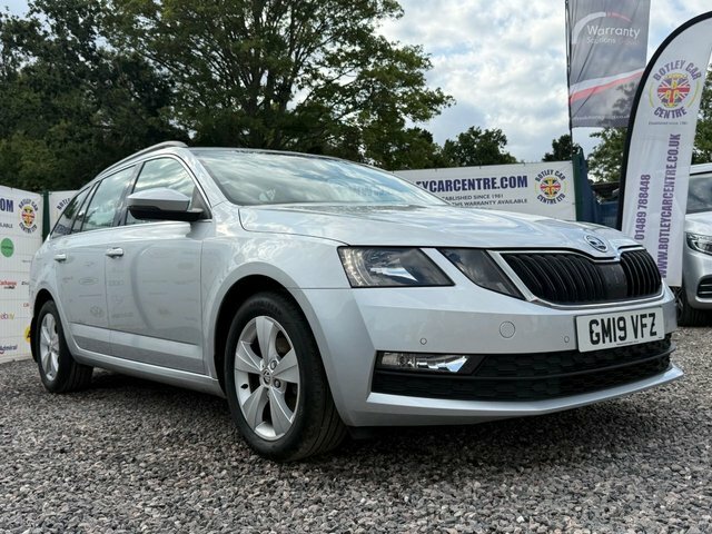Skoda Octavia 1.6 Tdi Se Technology Estate Dsg Euro 6 GM19VFZ Silver #2