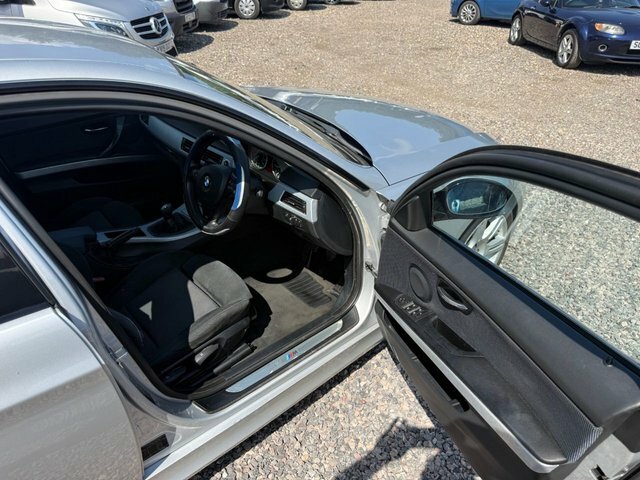 BMW 3 Series Se Automatic Blue #17