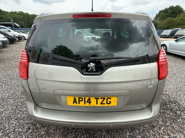 Peugeot 5008 Active Black #11