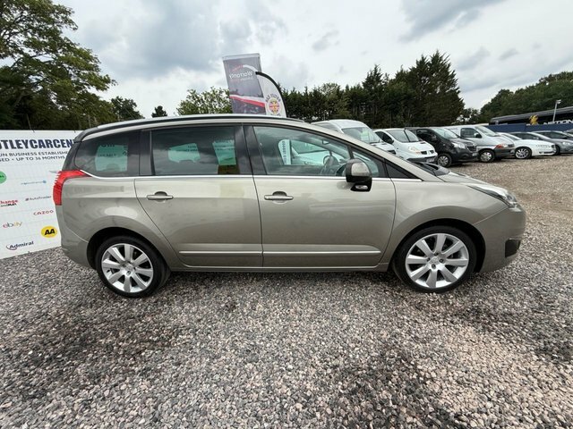 Peugeot 5008 1.6 E-hdi Allure Mpv Egc Euro 5 S S Grey #3