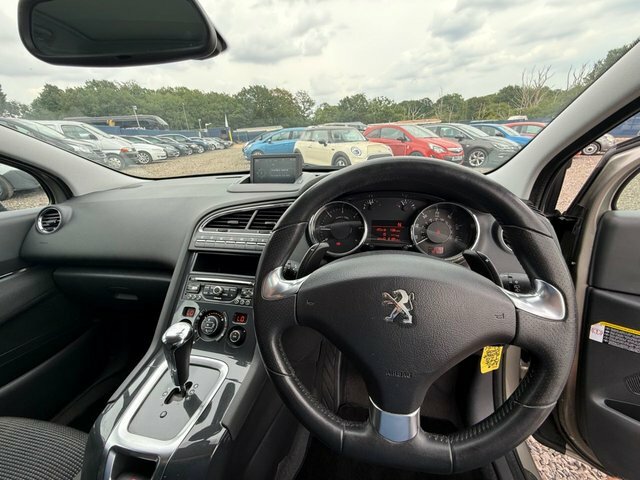 Peugeot 5008 Active Black #22