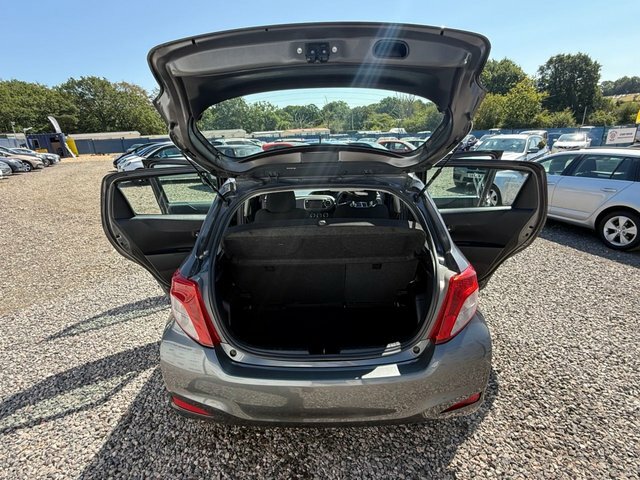 Toyota Yaris Black #14