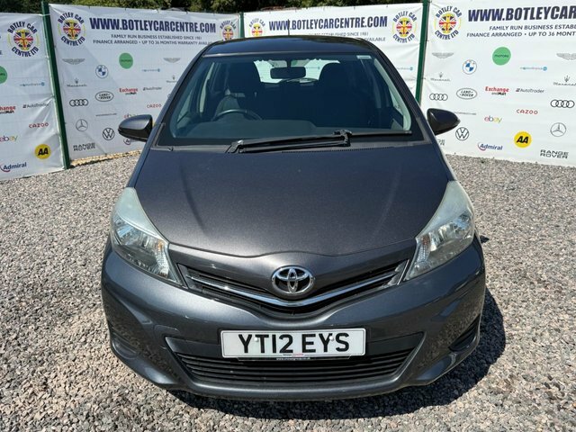 Toyota Yaris Black #12