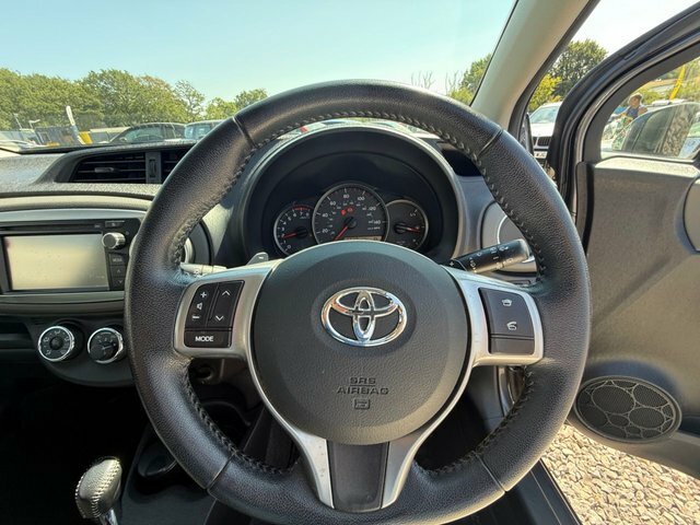 Toyota Yaris Black #27