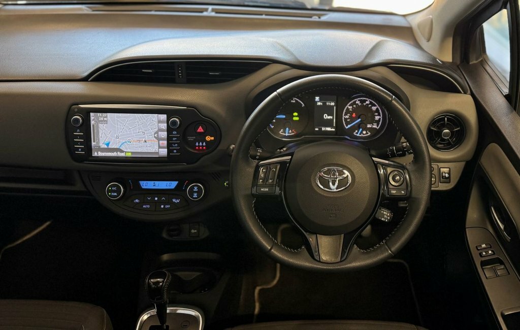 Toyota Yaris 1.5L Icon Tech HJ67FYH Black #5