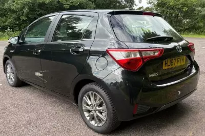 Toyota Yaris 1.5 Vvt-h Design E-cvt Euro 6 Ss Blue #4