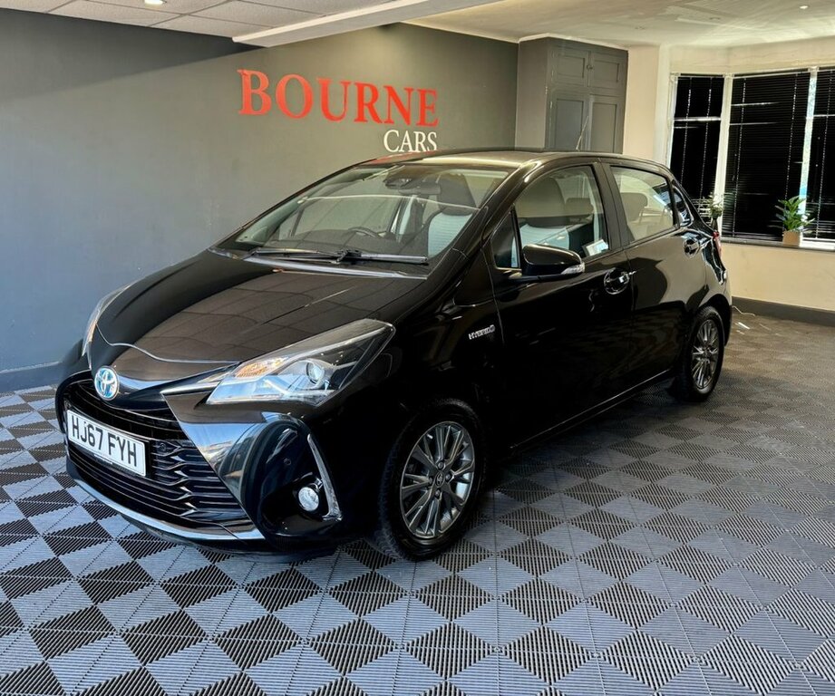 Toyota Yaris 1.5L Icon Tech HJ67FYH Black #2