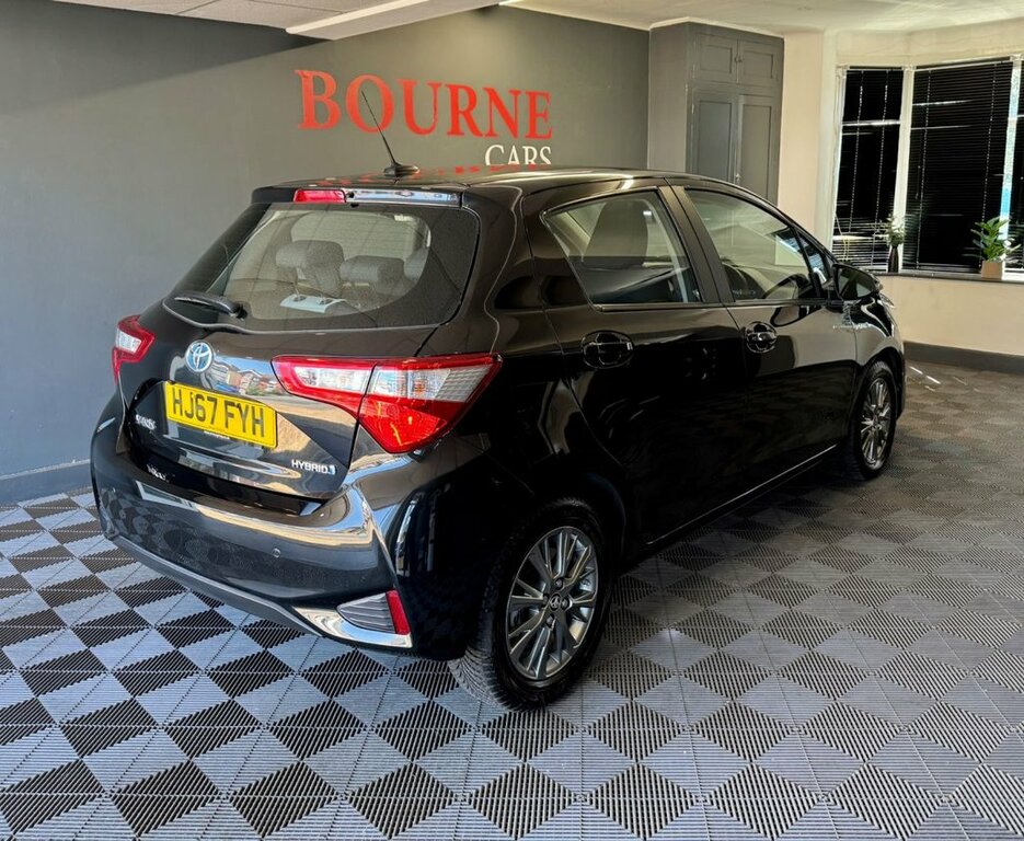 Toyota Yaris 1.5L Icon Tech HJ67FYH Black #4