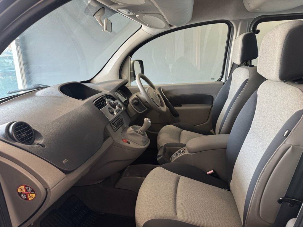 Renault Kangoo 1.6 16V Expression Euro 4 Red #6