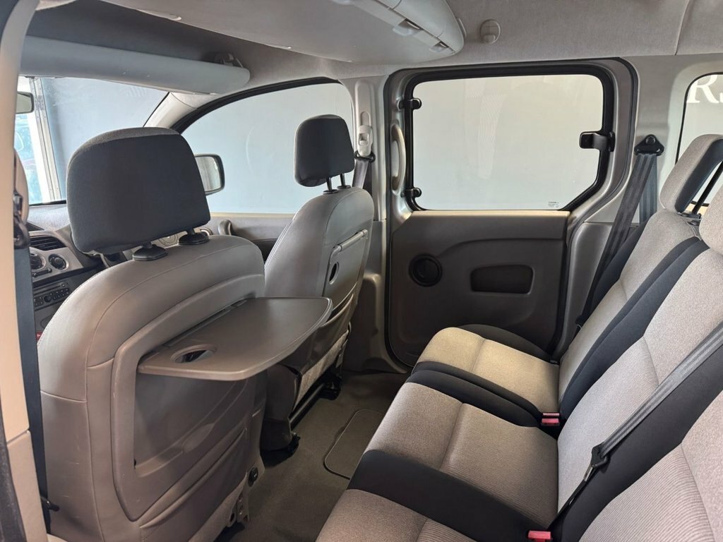 Renault Kangoo 1.6 16V Expression Euro 4 Red #8
