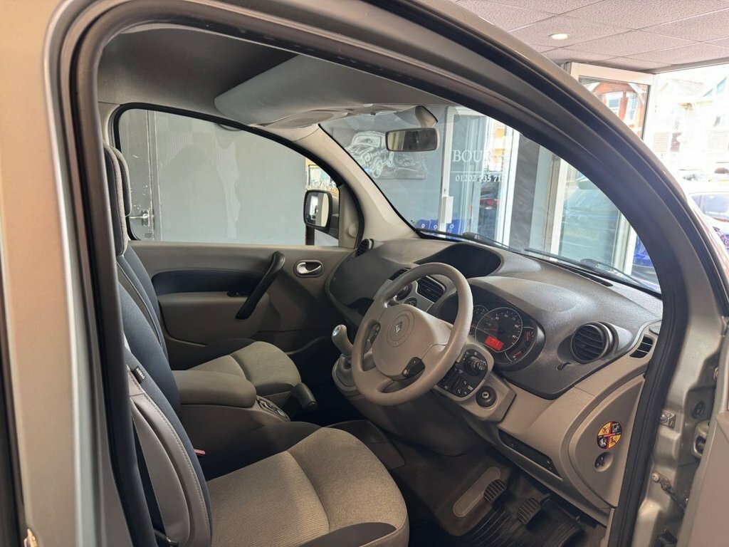 Renault Kangoo 1.6 16V Expression Euro 4 Red #12