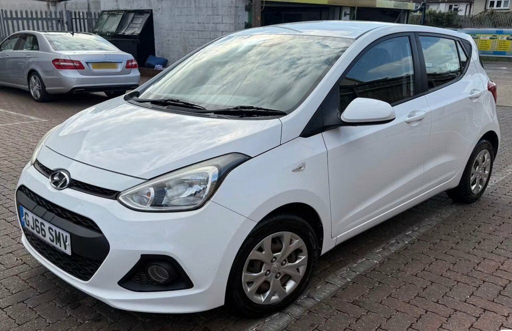 Hyundai I10 1L Se White