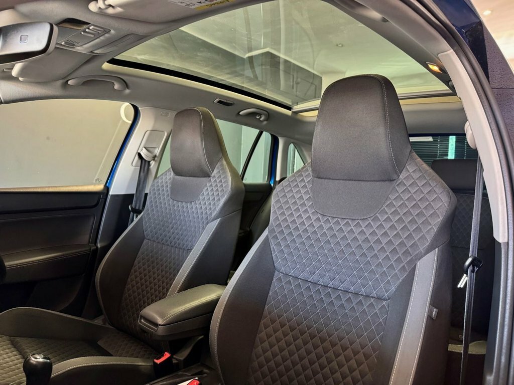 Skoda Rapid Spaceback 1.2L Se Sport Blue #5