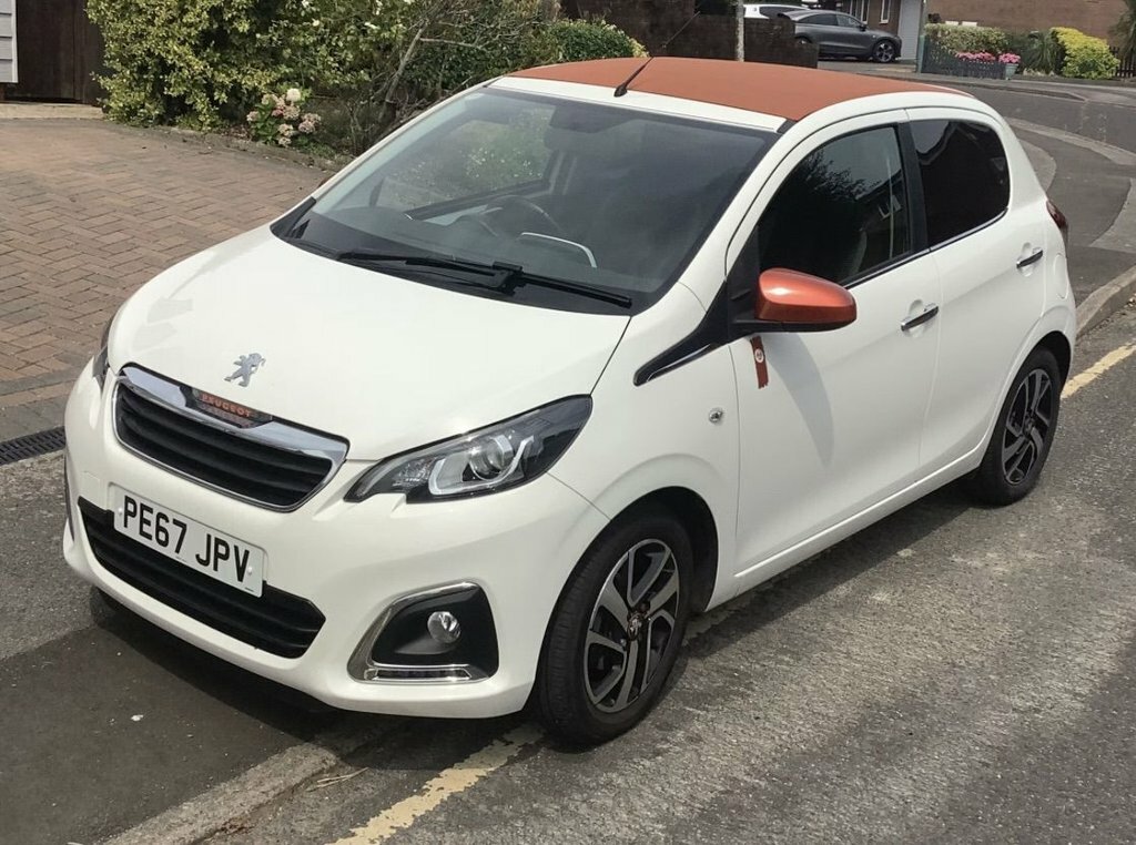 Peugeot 108 1.2L Roland Garros White