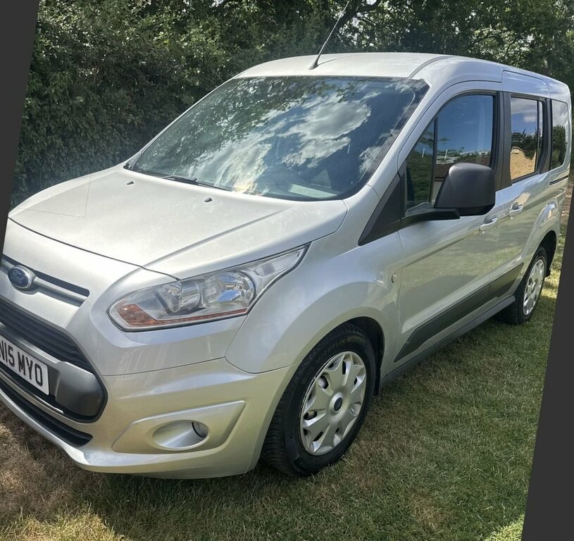 Ford Tourneo Connect 1.6L Zetec Silver