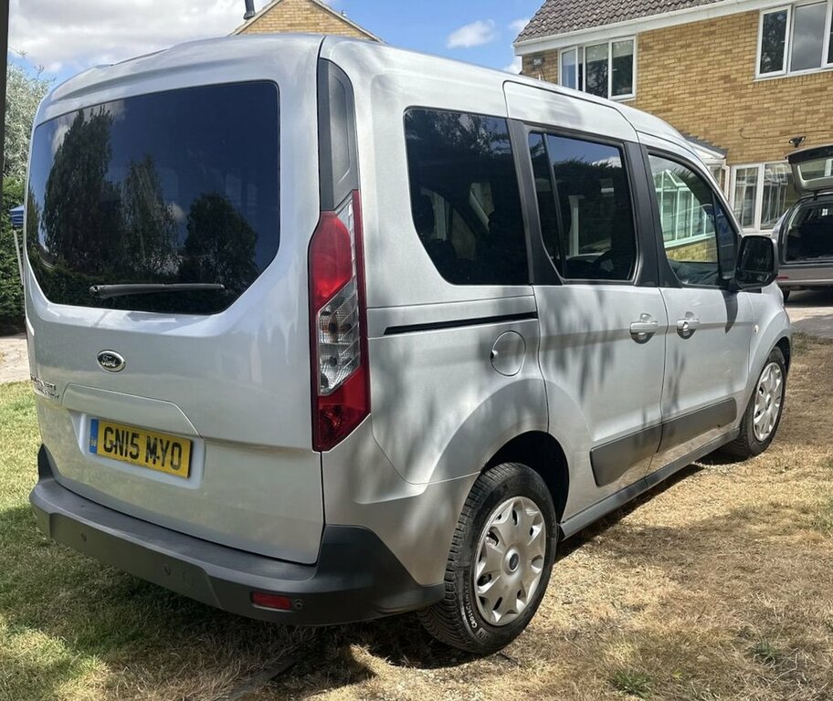 Ford Tourneo Connect 1.6L Zetec Silver #2