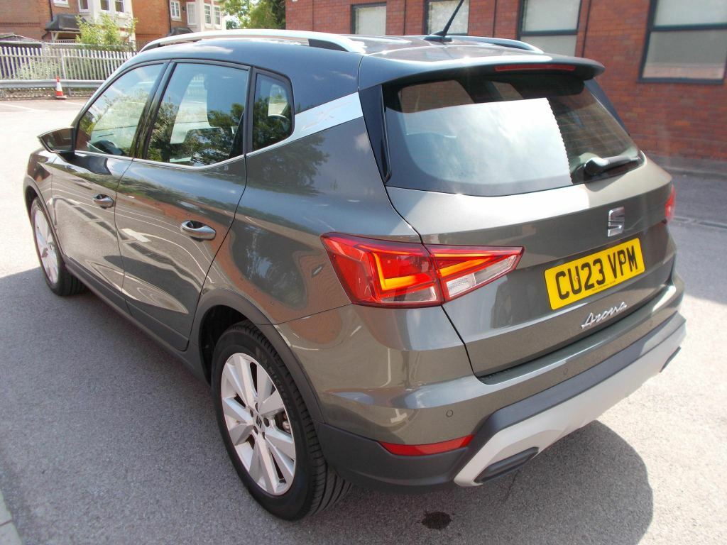 Seat Arona Seat Arona 1.0 Tsi Xperience Suv Dsg Eu CU23VPM Green #4