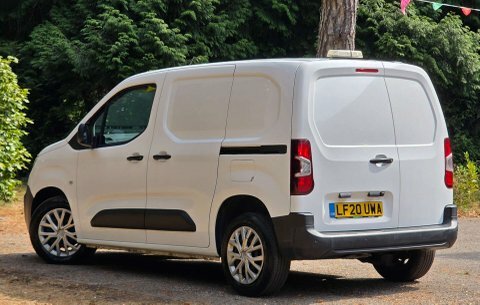 Citroen Berlingo 2020 20 1.5 LF20UWA White #5