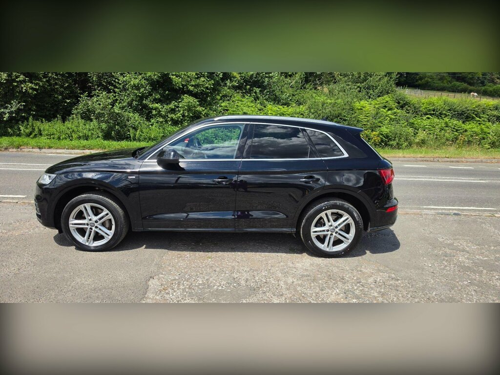 Audi Q5 2.0 Tdi S Line S Tronic Quattro Euro 6 Ss CA67ZXM Black #3