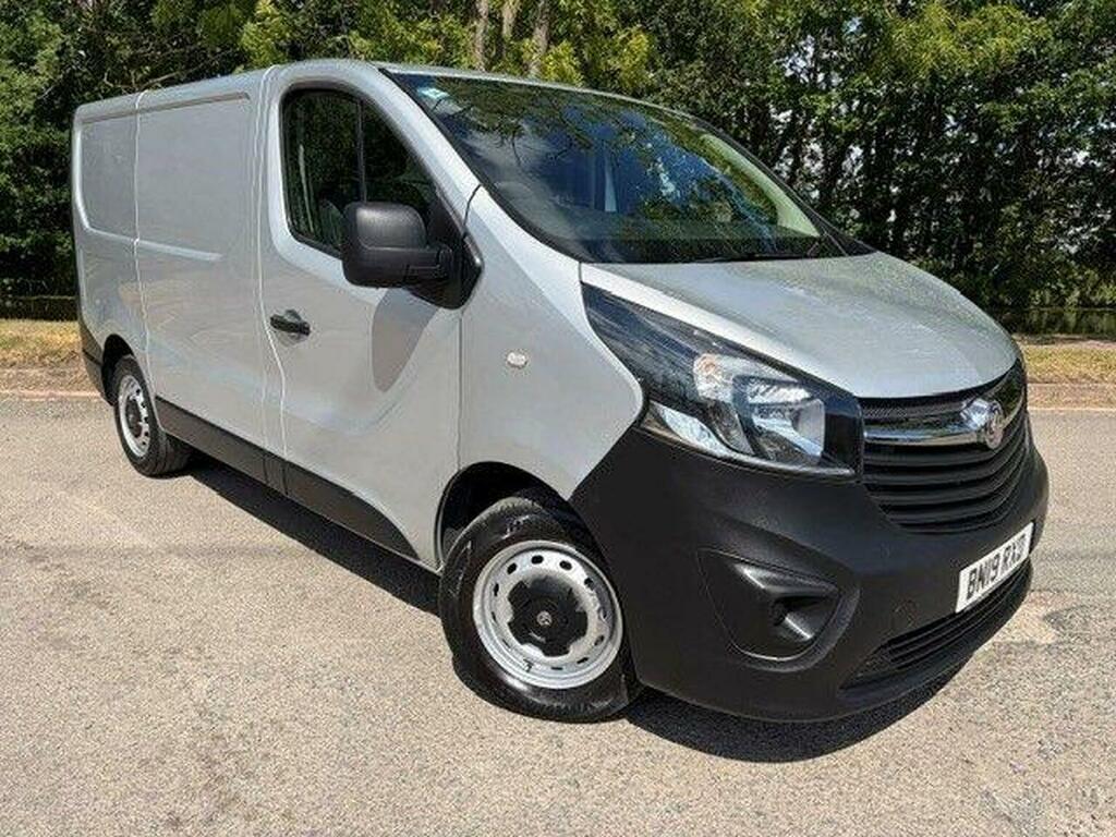 Vauxhall Vivaro 1.6 Cdti 2700 L1 H1 Euro 6 Ss Silver