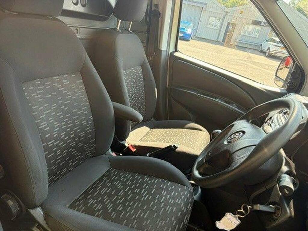 Vauxhall Combo   #10