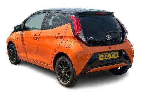 Toyota Aygo X -Cite Vvt-i Orange #3