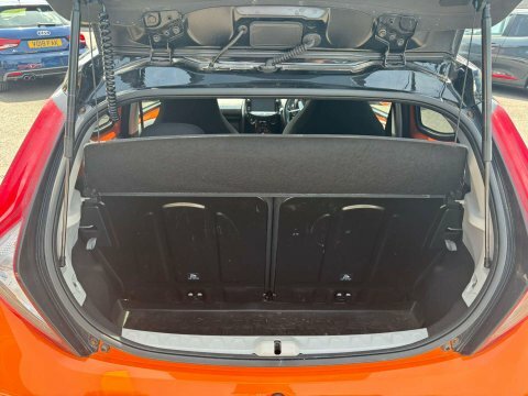 Toyota Aygo X Vvt-i X-play Black #7