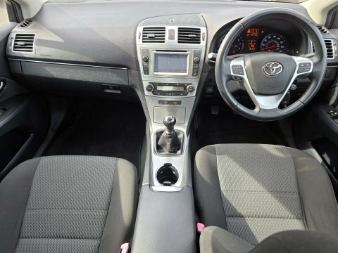 Toyota Avensis 1.8 Avensis Tr Grey #6